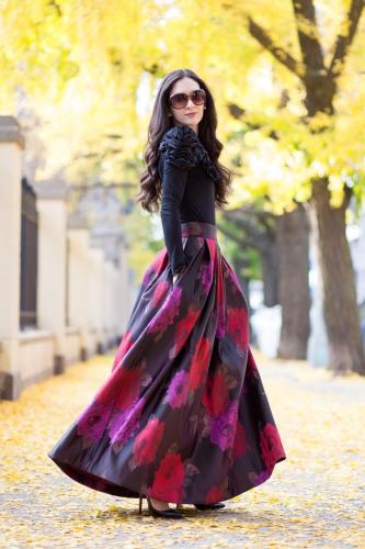 Maxi Skirt Outfit for Winter and spring - Women's Collection 